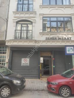 Barbaros Hayrettinpaşa Mahallesinde Satılık Dükkan