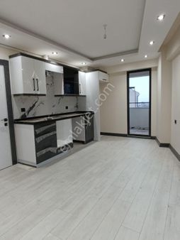 Detay Emlaktan Yenimahallede 1+1 İskanlı Satılık Lüks Daire