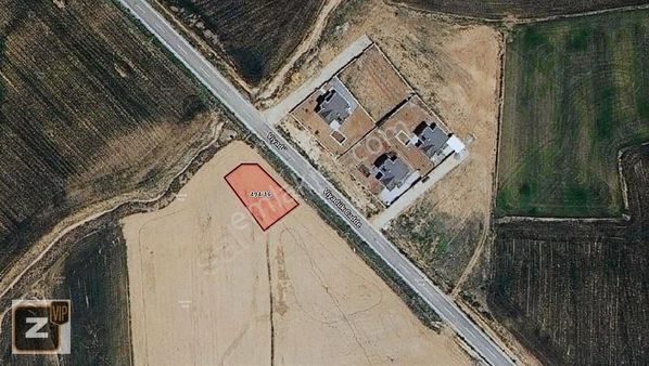 Kayseri Felahiyede Baraj Manzaralı 1 Km Mesafede Temiz Arsa