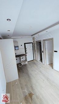 Gültepede İskânlı 1+1 Oturuma Hazır Az Katlı Satılık Daire