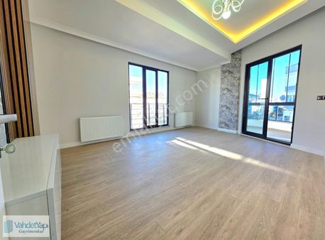 Vahdet'ten Altınkum'da 2+1 Ayrı Mutfak Satılık Lüks Daire !!!!!!