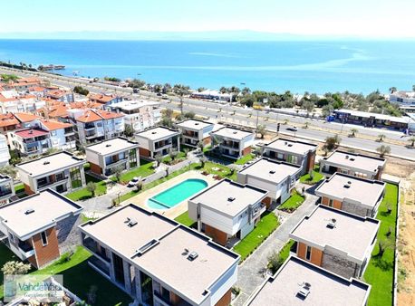 Vahdet'ten Altınoluk'ta Yeni Satılık Luxe Loft Villa Sitesi !!!!