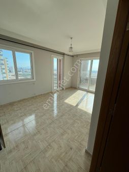 Sarıçam Gültepede Sosyal Donatılı Site İçerisinde Kiralık 2+1 Açık Mutfak