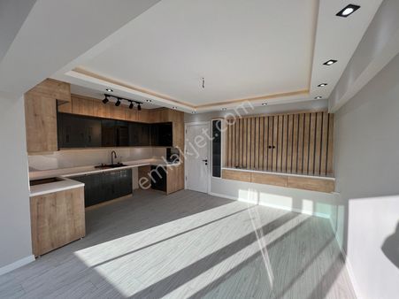 Aydın Luşadası Güzelçamlıda Yenilenmiş 3+1 Daire