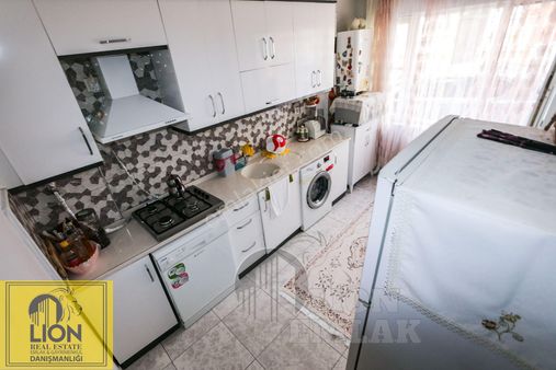 🟨⬛bandırma Hacıyusuf'ta Köşe Konumlu,masrafsız Satılık 2+1 Daire⬛🟨