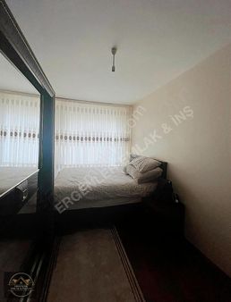 Ergenler Emlak'dan 100. Yıl 42 Evlerde 3+1 110 M2 Satılık Daire!