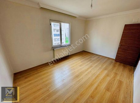 Amazon'dan Tekerekte Mimoza Sitesinde Site İçi 4+1 Satlık Daire!