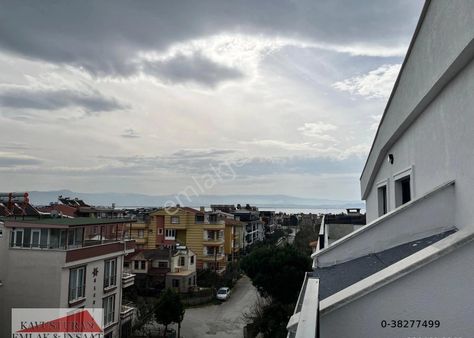 Kavuşturan Emlak'tan Akçay Cemiltemel Meviinde Satılık Dubleks