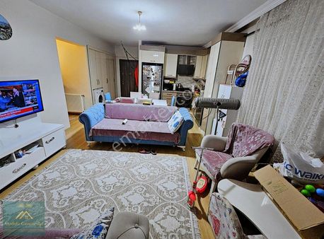 Anadolu Gayrimenkul'den Karşıyaka Mah. Satılık 3+1 Site Dairesi