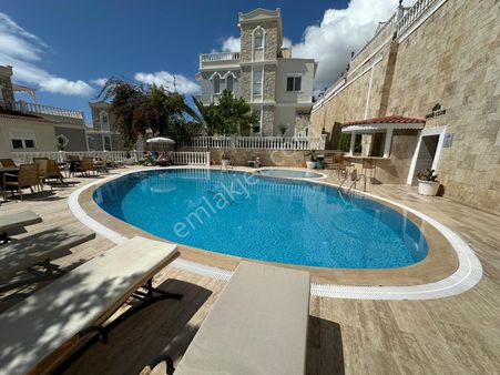 Alanya Cikcilli Mah.full Manzaralı Eşyalı Satılık 5+1 Villa