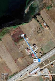 Lapseki Çardakta Denize Sıfır Asfalta Çok Yakın Arsa