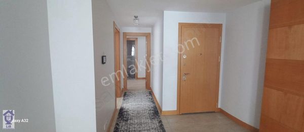 Lir Gayrimenkulden Emlaklarda Teras Evlerde Satılık 3+1 Daire