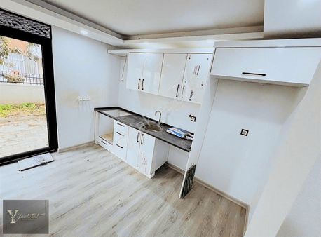 Kanal Mahallesi 2+1 Satılık Giriş Kat