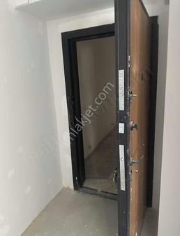 Dostlardan Yeningaraj Yakını Satılık 2+1 Ve 3+1 Dairelerrrrr