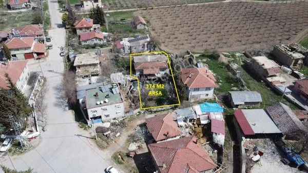 Antalya Korkuteli Garipçe Mah. 374 M2 Köy İçi