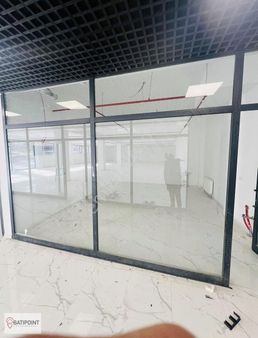 Batıportta Satılık Geniş Dükkan