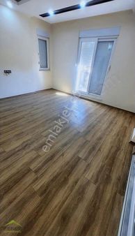 Aydoğmuş Mahallesi'nde Satılık 3+1 Havuzlu Daire!