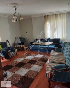 Maltepe Zümrütevlerde 3,5+1 Olup 7. Kat Geniş Ferah Bir Daire