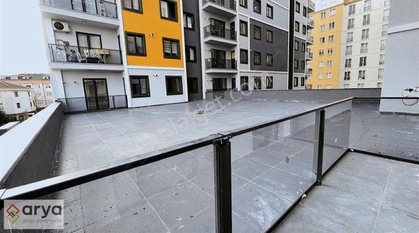 Marmara Araştırma Has.metroya Yürüme Mesafesi, Teraslı 3+1 Daire