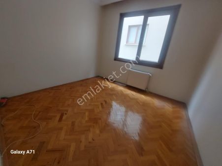 Bahcelievler Çamlık Caddesi Satılık 2+1 100 M2 Asansörlü Daire