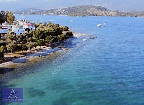 Milas Kazıklı Koyunda Havuzlu Sitede 3+1 Kiralık Villa