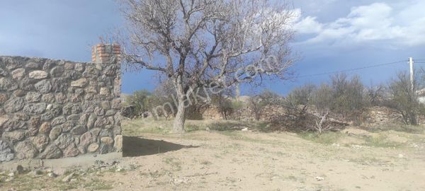 Acil Satılık Fertek Mahallesinde Villalık Arsa