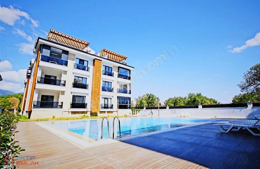 Aktiften Akçayda Yepyeni Bir Projede Yüzme Havuzlu Lüx 2+1dublex
