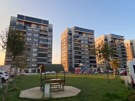 Kaçmaz Emlak Nilüfer Barış Mah Özlem-1 Sitesi Satılık 3+1 Daire