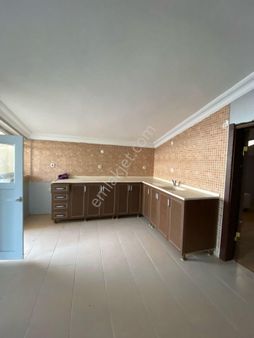 Kargocular Caddesinde Şehir Merkezinde Satılık Dublex Daire