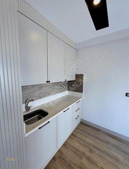 Emr'den Gültepede 1+1 Yatırımlık Fırsat Lüks Satılık Daire