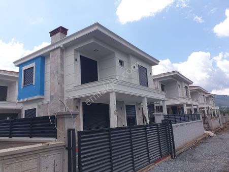 Özel Havuzlu Müstakil Akıllı Villa