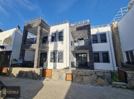 Turgutreis'te Marinaya 35 M Mesafede İkiz Dubleks