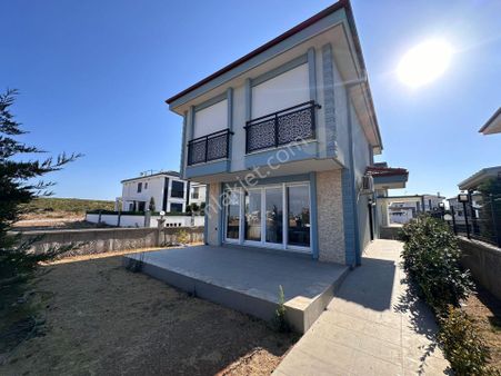 Aydın Didimde Şok Şok Şok 245 M2 Arsa İçinde 3+1 Ful Eşyalı Bahçeli Tam Müstakil Villamız Satılık