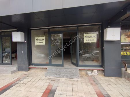 Arıkoğlundan U.mumcuda 260 M2 Düz Giriş Dükkan Kiralık