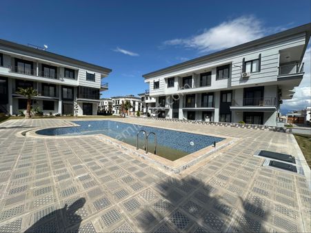 Didimde 3+1 Site İçinde Daire Otoparklı Havuzlu Asansörlü