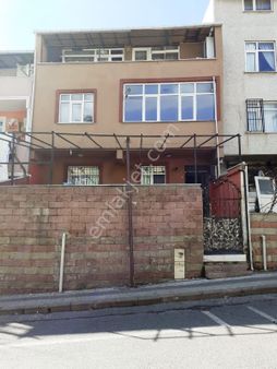 Üsküdar Yavuztürk Mah Komple Satılık Bina