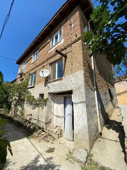 Kentmax Emlak'tan Çakırlı Köyünde Satılık Köy Evi