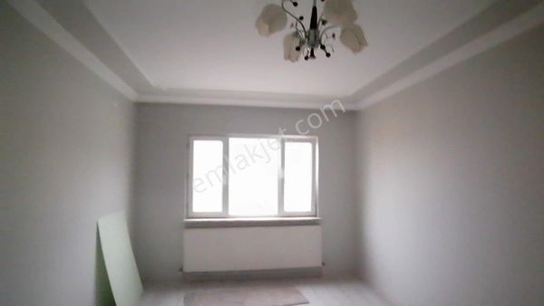 E.m.a Emlak Gayrimenkul Güvencesinde İnegöl Yeniceköy Mah. Satılık 2+1 Daire