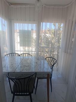 Sahile 450m Mesafede Tadilatı Yapılmış Sıfır Eşyalı 2+1 Daire