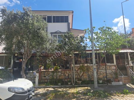 Didim’de Plaja 600 Metre Mesafede, Bahçeli, Köşe Konumda, Eşyalı 4+1 Tripleks Villa!