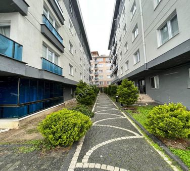 Gezgen'den Aileler İçin Uygun Ebeveyn Banyolu Emsalsiz 2+1 Daire