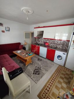 Emlak Dünyasindan Satilik 2+1 Yatırımlık Daire