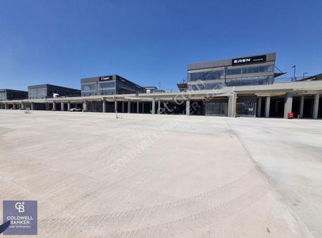 Vega Otonomi'de Giriş Kat Büyük Tip Kiralık Dükkan