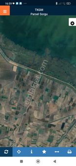 Mustafakemalpaşa Kumkadı Köyünde Göle Yakın Yolu Suyu Olan Tarla