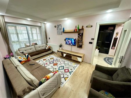 Topraklıkta 2+0 90 M2 Satılıl Fırsat Butik Daire