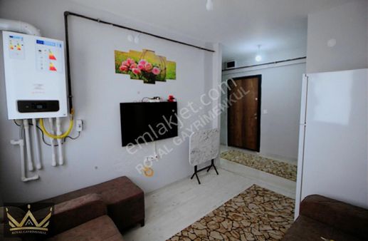 Royal'den Hastaneye Çok Yakın Mesafede Satılık 1+1 Daire