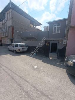 Gülbahçe Mahallesi'nde Tek Katlı Müstakil Ev