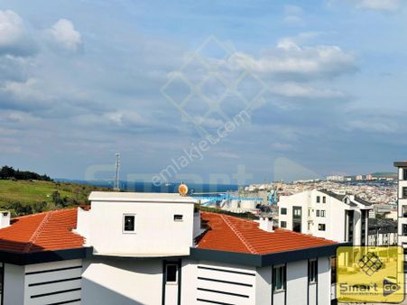 Paşakent'de Harika Konumlu 3+1 Satılık Daire