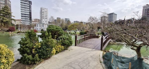 Caddebostanda Satılık Sıfır 133 M2 Çok Geniş 2+1 Konum Süper 60.yıl Parkı Ve Sahile Komşu