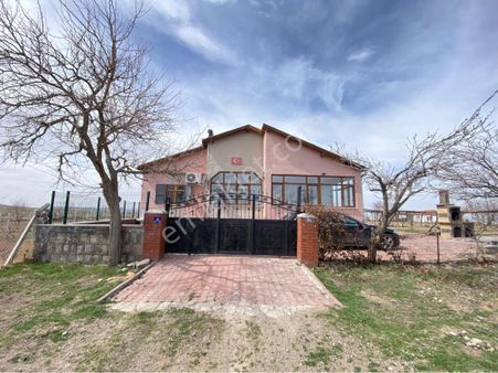 Erkilet Taşhanda Daire Takaslı Satılık Müstakil Ev